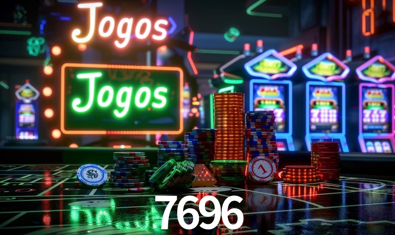 7696